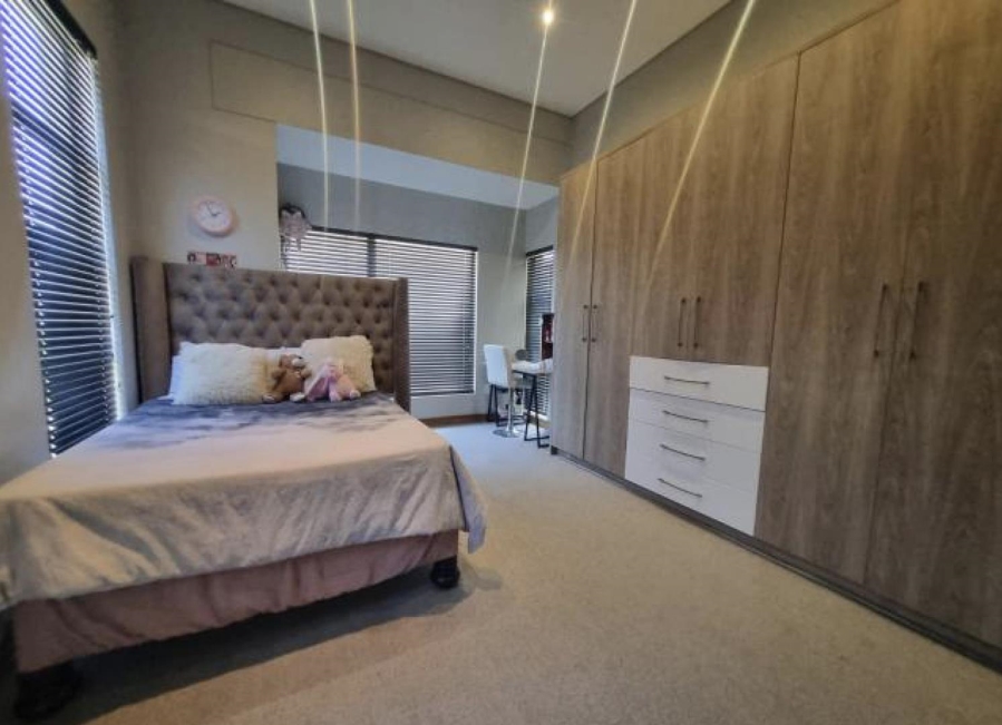 3 Bedroom Property for Sale in Wild Olive Estate Free State